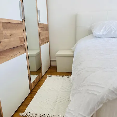 Apartman Perret Centre-ville 2 Ideales