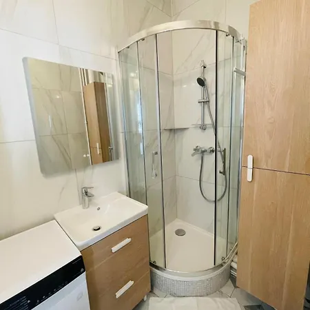 Apartman Perret Centre-ville 2 Ideales