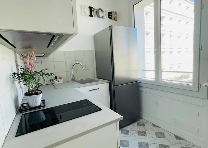 Perret Centre-ville 2 Idéales Apartamento *